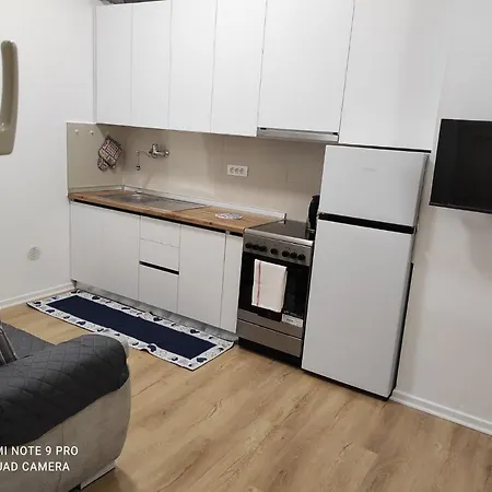 شقة Edlira دراس